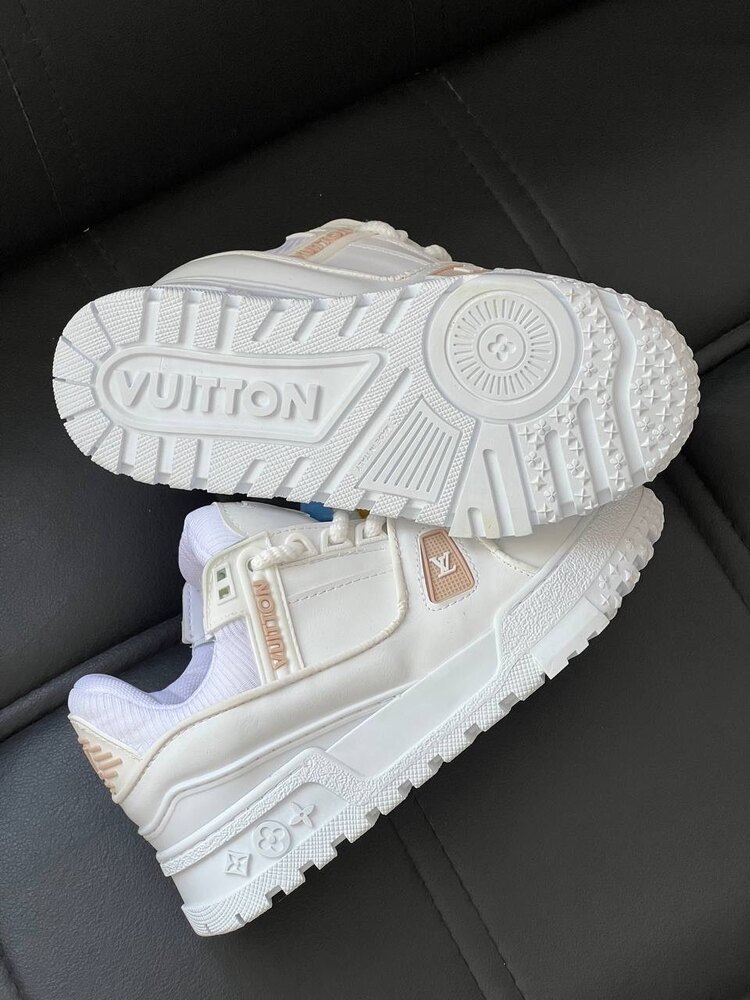 LV İTHAL SNEAKER 