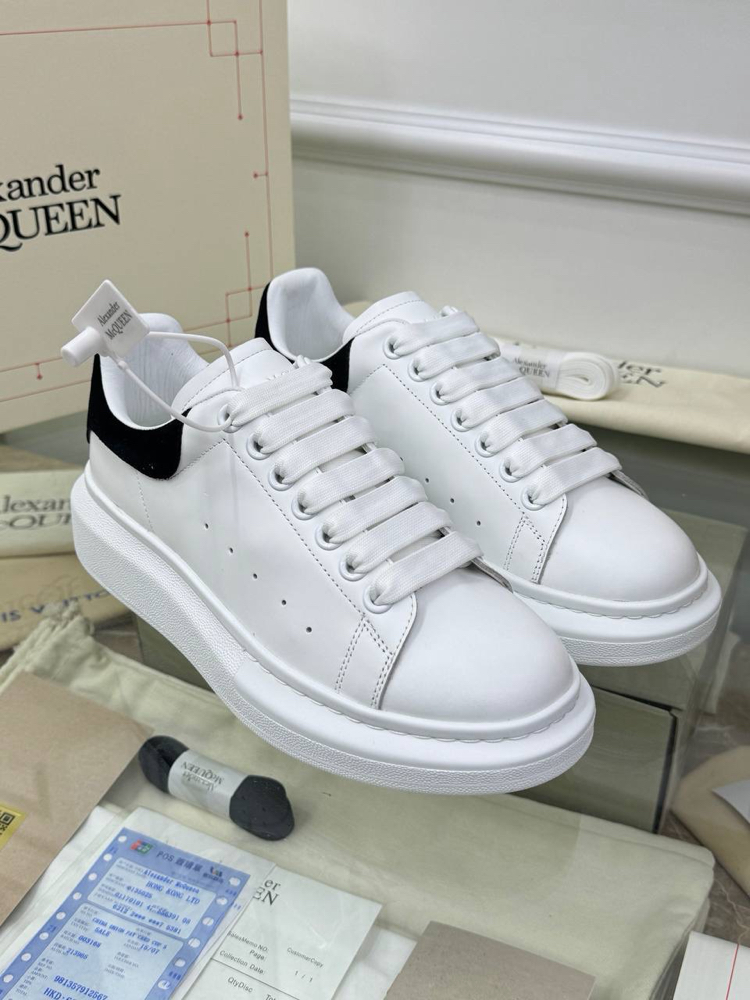 Alexander McQueen Sneakers