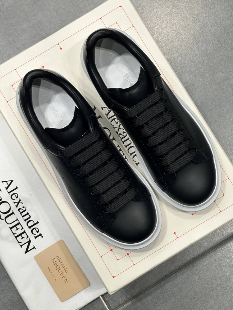 Alexander Mcqueen Siyah