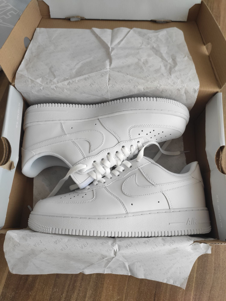 Nike Air Force 01 All White