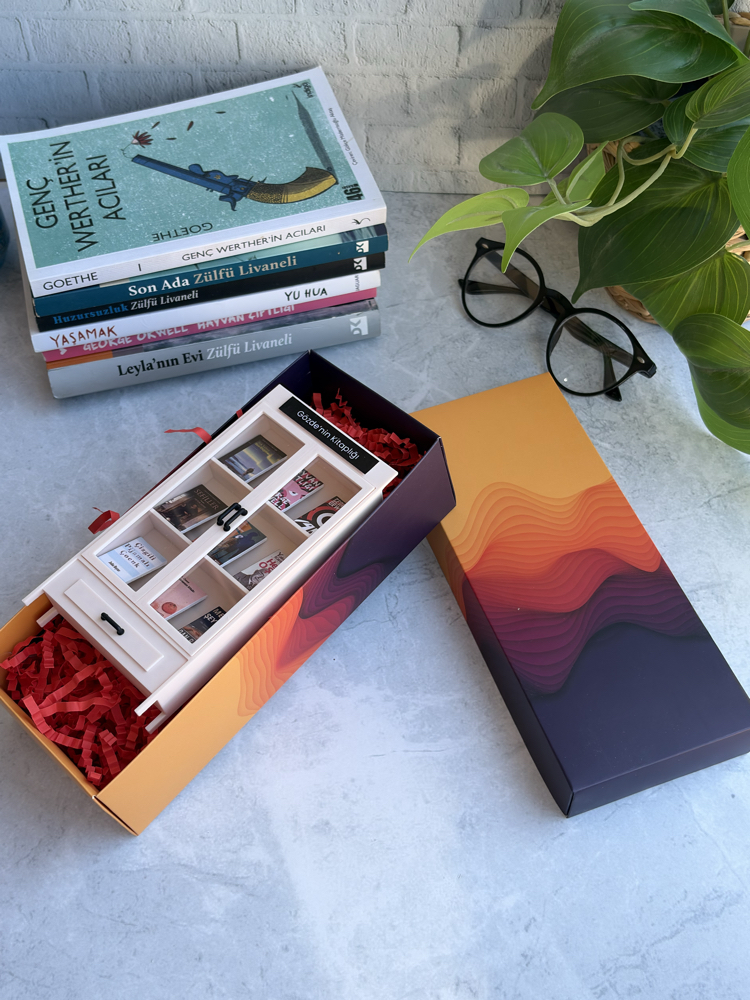 Minyatür Kitaplık Kapaklı Krem Rengi (3D Baskı)