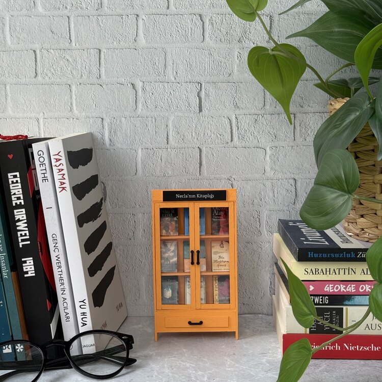 Minyatür Kitaplık Kapaklı Sarı