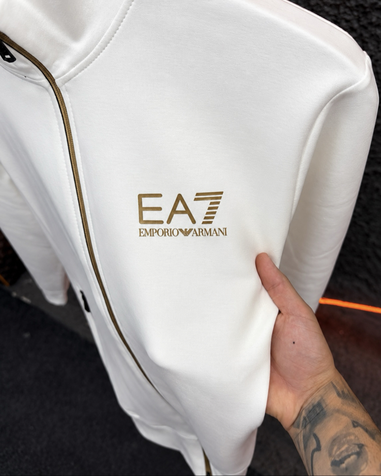 EA7 Eşofman Takımı