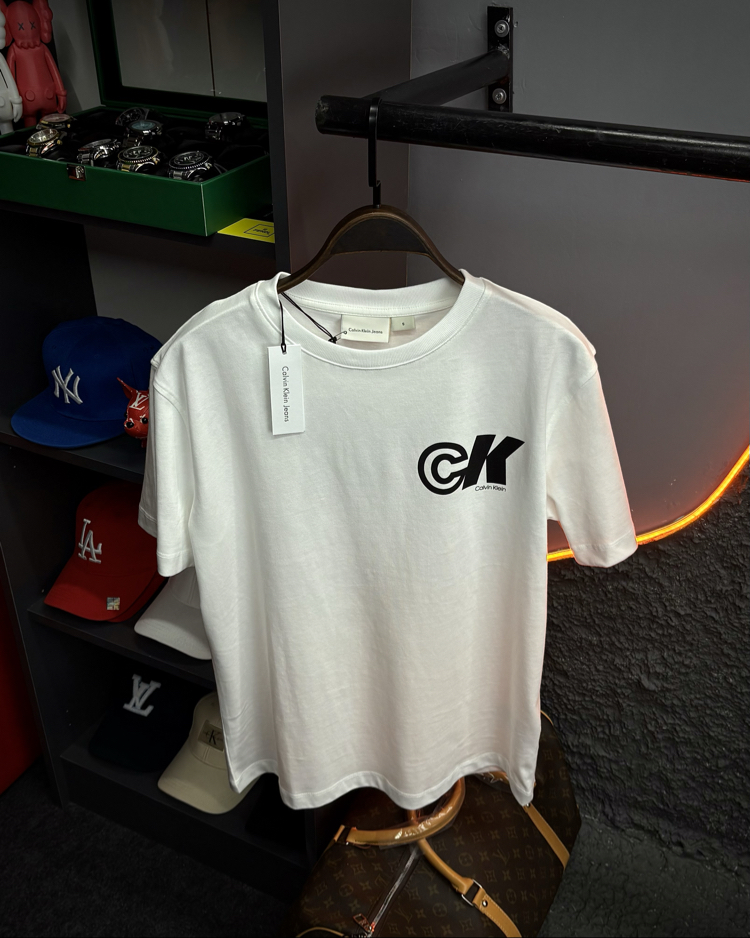 Calvin Klein Premium T-Shirt