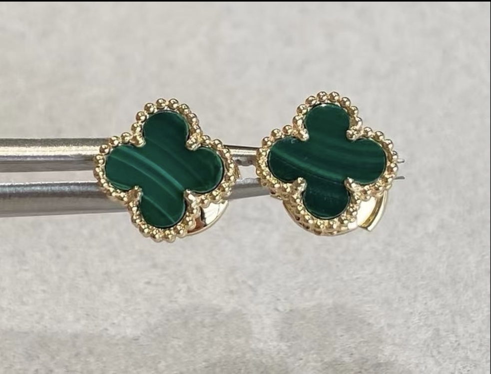 Van Cleef Arpels küpe