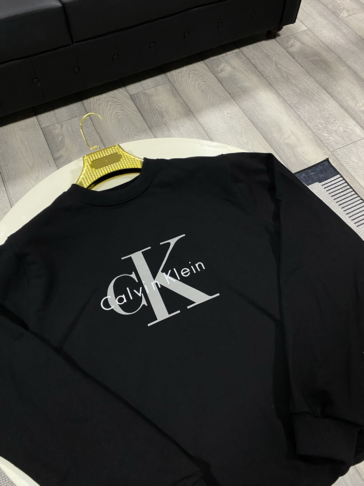 Calvin Klein Sweatshirt Premium!