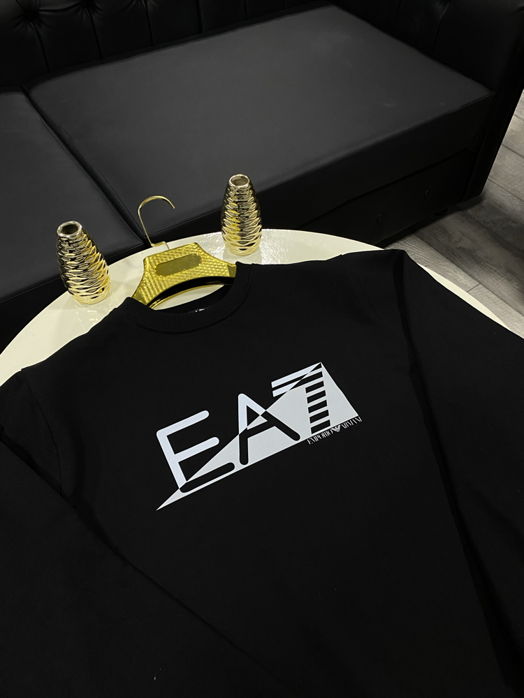 EA7 Armani Sweatshirt Premium!