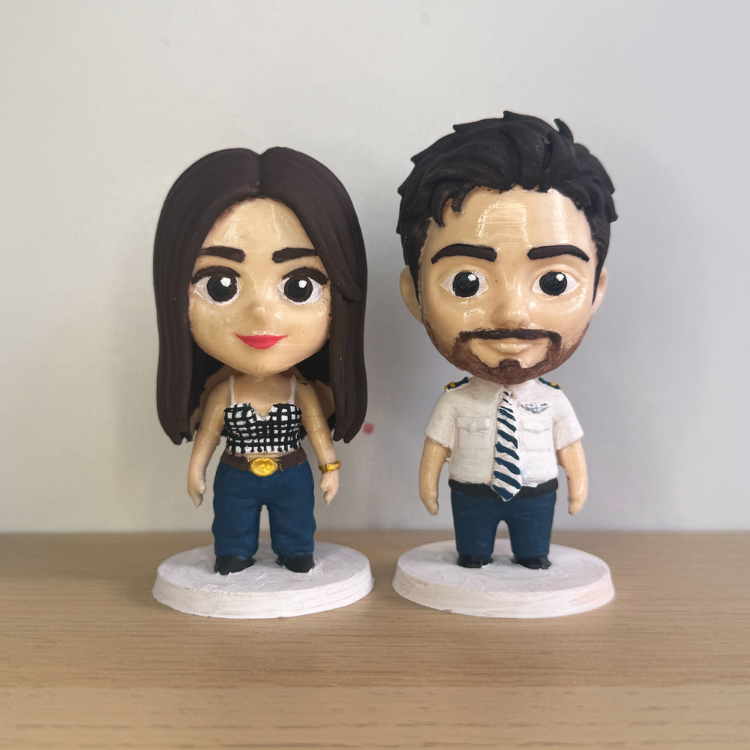 Kişiye Özel 3D Figür Boyalı Çift Figürü (10 CM)