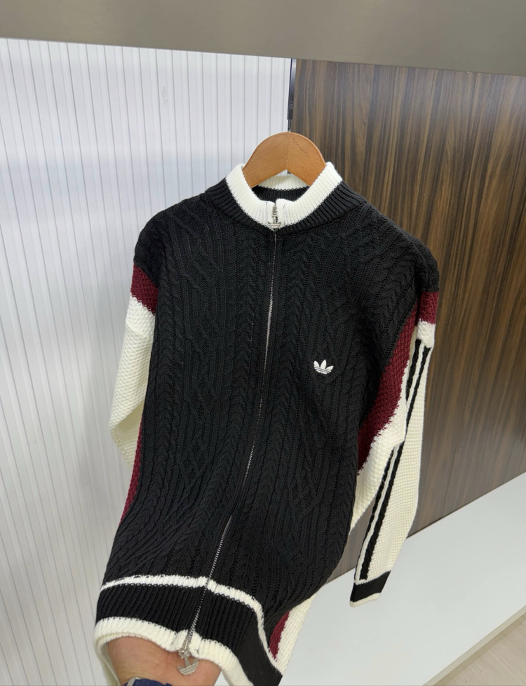 ADİDAS ÖRME FERMUARLI HIRKA İTHAL