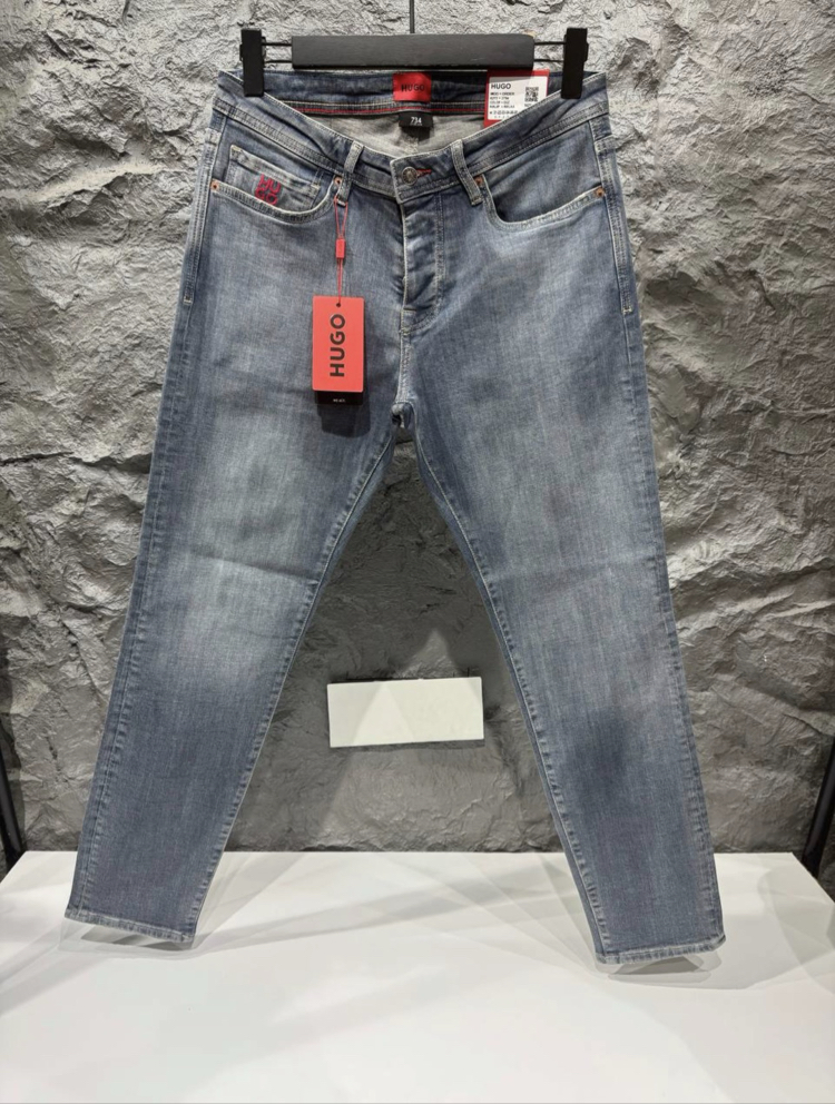 HUGO BOSS İTHAL JEANS ÜRÜN