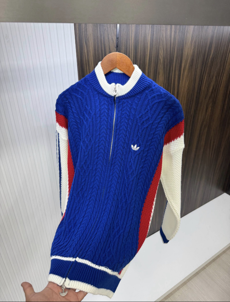 ADİDAS ÖRME FERMUARLI HIRKA İTHAL