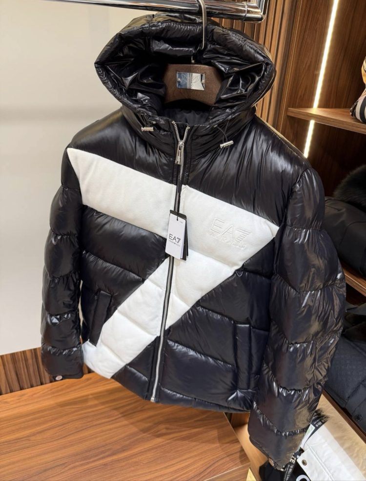 EA7 ARMANİ BLACK ŞİŞME MONT İTHAL ÜRÜN