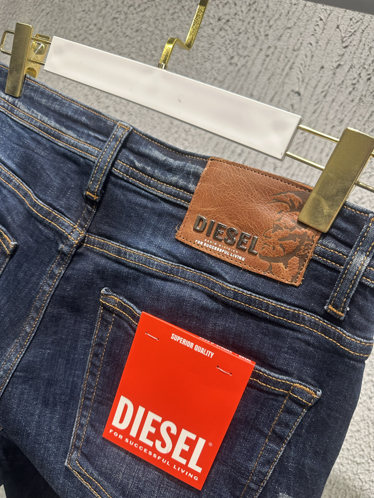 DIESEL TAŞLAMALI LAZER KESİM PREMİUM JEANS