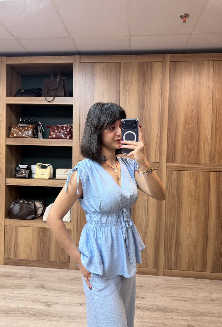 Bel Lastik Detay Çilek Bluz Pantolon Takımı - MAVİ
