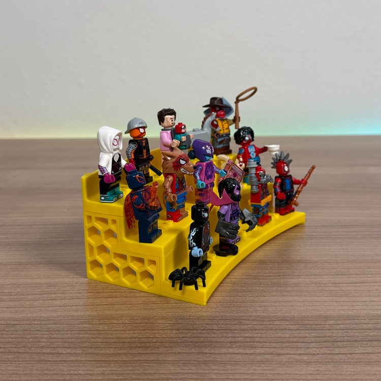 Minifigür Standı 3 Katlı