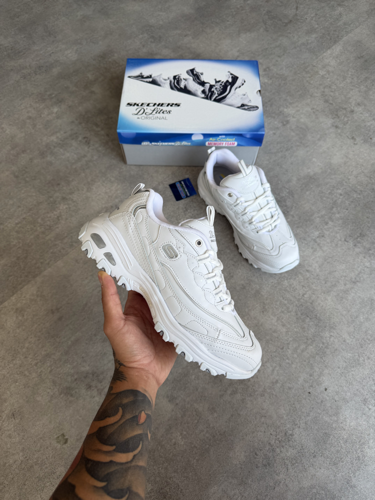 Skechers Dlites New White (Tam kalıptır)