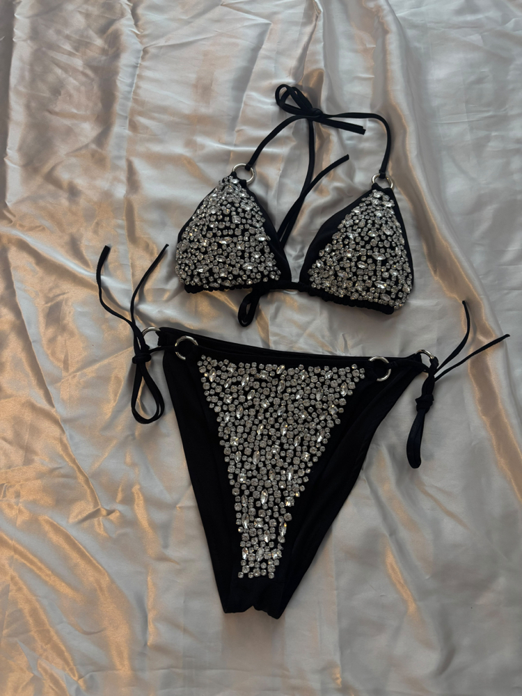 Taş İşlemeli Siyah Bikini Takımı | Bağlamalı Işıltılı Tasarım