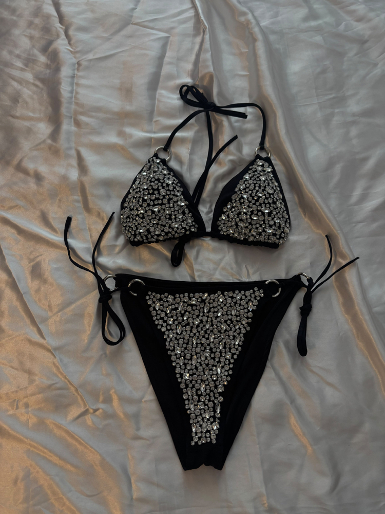 Taş İşlemeli Siyah Bikini Takımı | Bağlamalı Işıltılı Tasarım