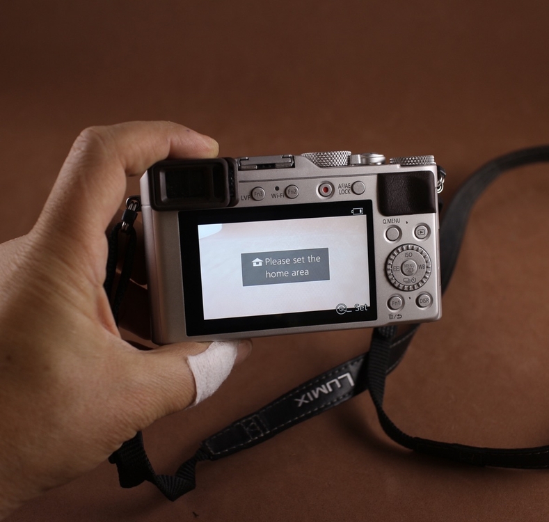 Panasonic Lumix DMC-LX100 Kompakt Dijital Fotoğraf Makinesi