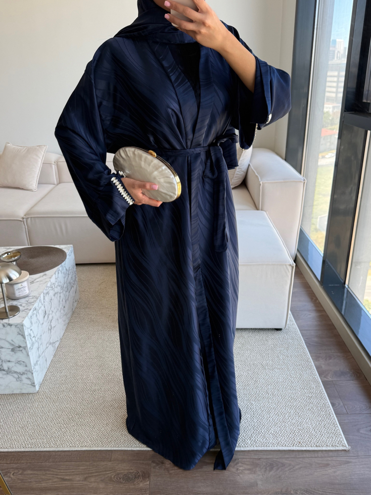 Lacivert jakarlı saten  abaya 