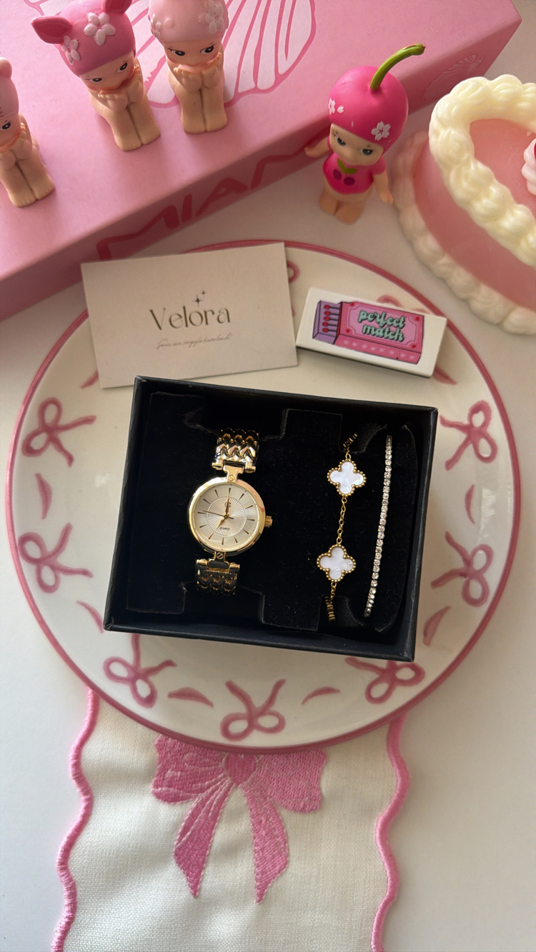 Gold luna set