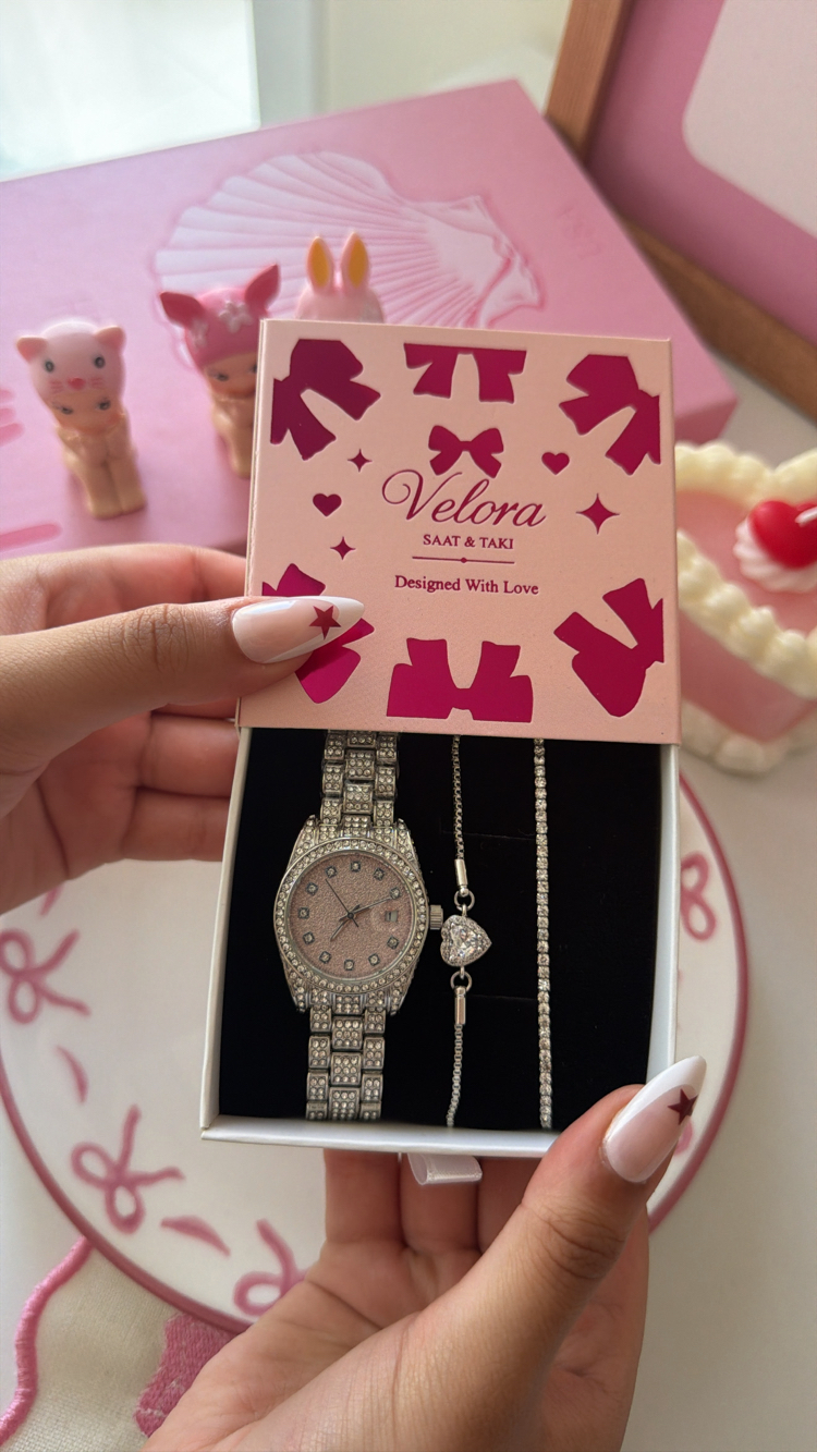 Pembe taşlı set