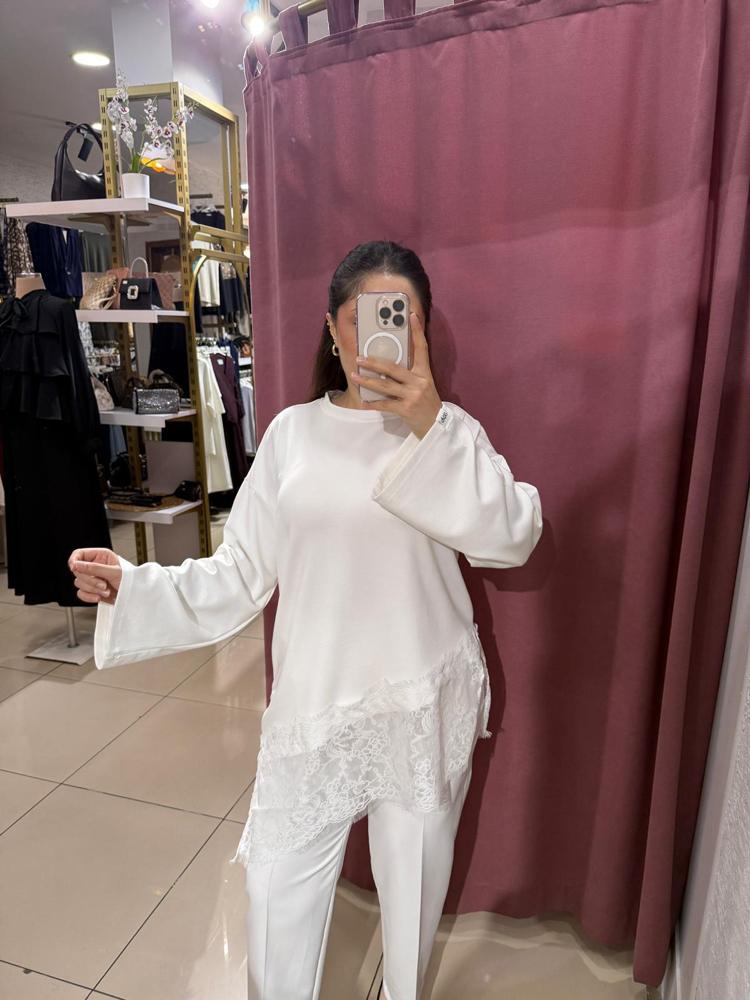 Dantel detaylı tunik 