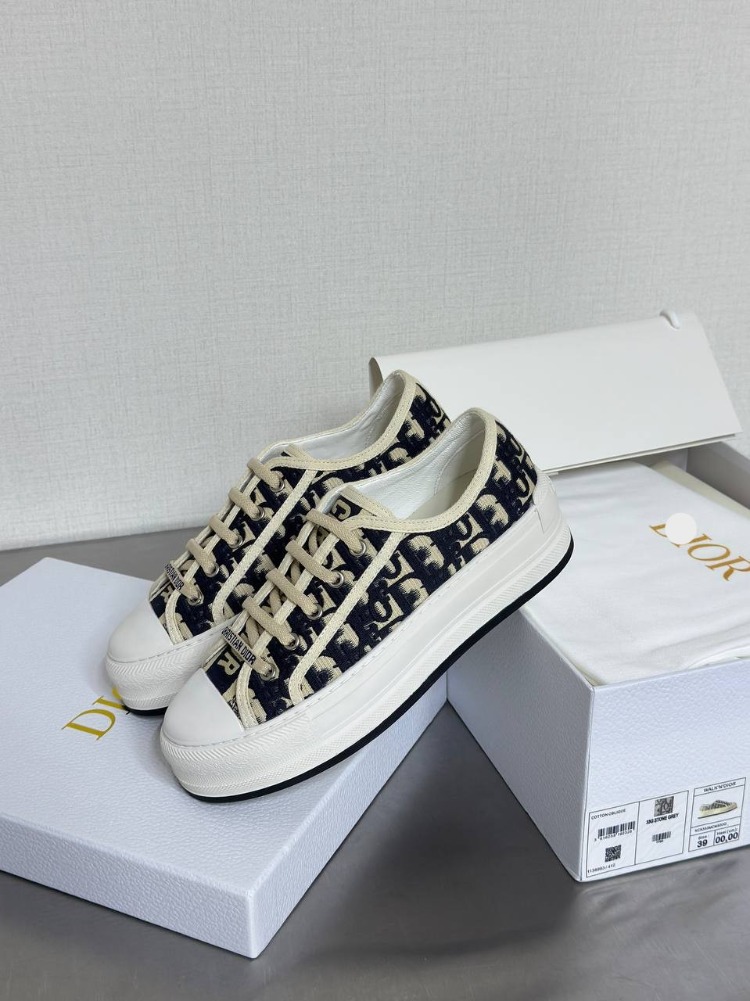 DİOR WOMEN'S SNEAKER