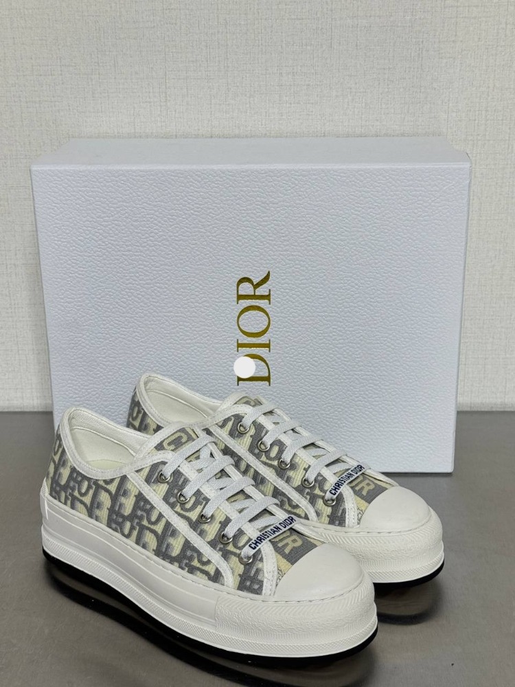 DİOR WOMEN'S SNEAKER