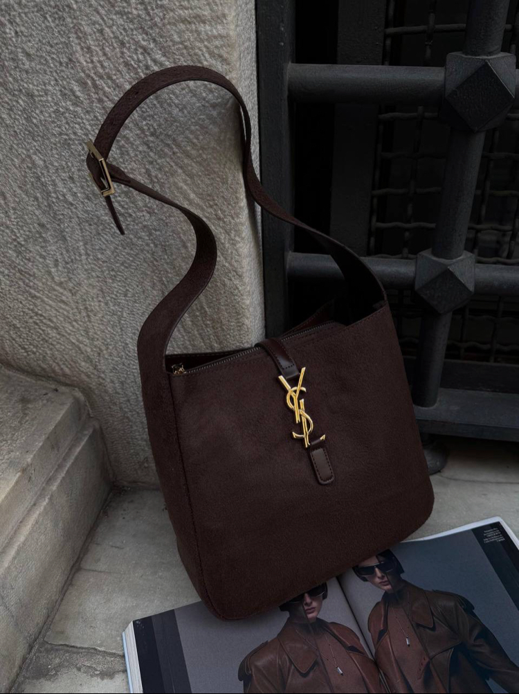 Yves Saint Laurent Süet Çanta - Kahverengi