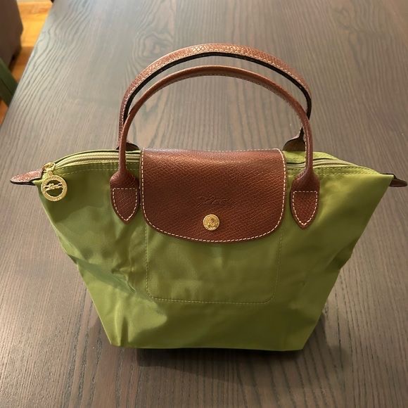 Longchamp Le Pliage Tote Bag Medium / Light Green