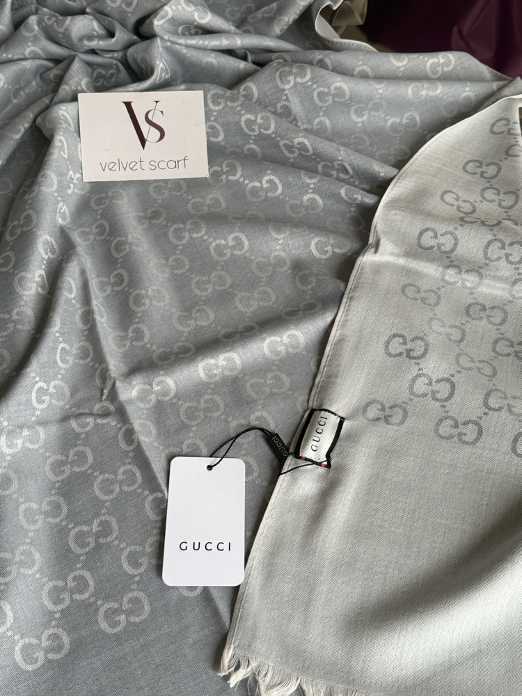 GUCCI YÜN İPEK AÇIK GRİ