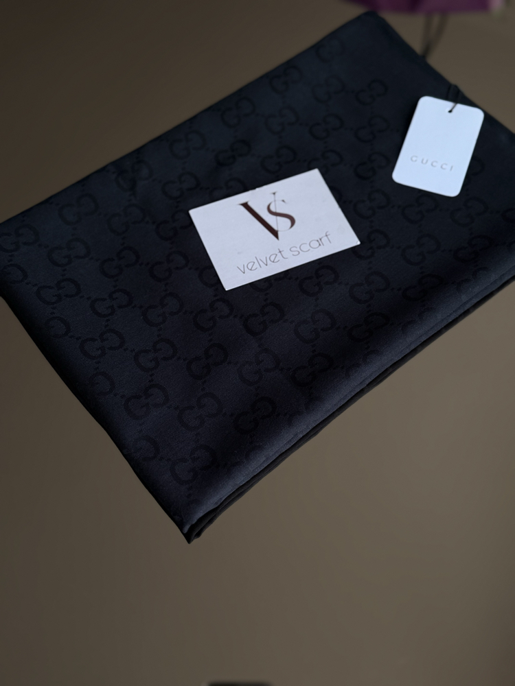 GUCCI YÜN İPEK ŞAL SİYAH