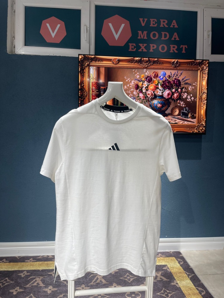 Adidas Orginal Beyaz Tshirt