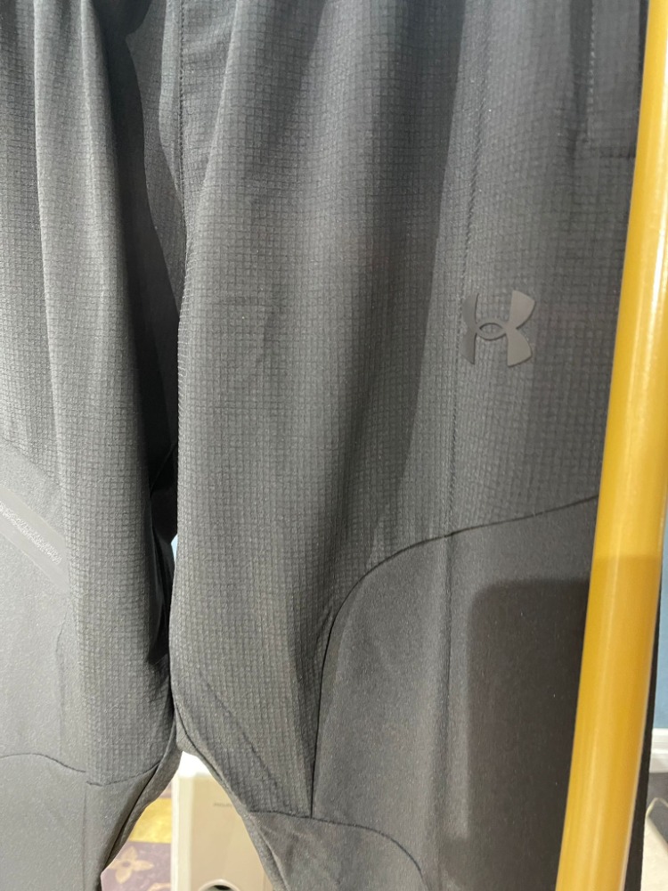Under Armour Siyah Eşofman Takımı