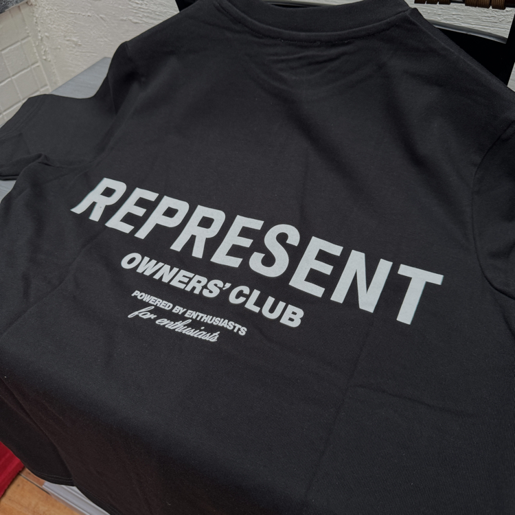 Represent 'Classic' Tshirt - Black