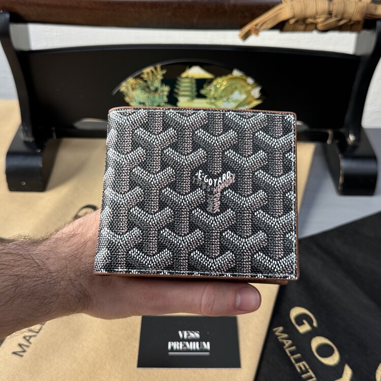 Goyard Wallet - Brown