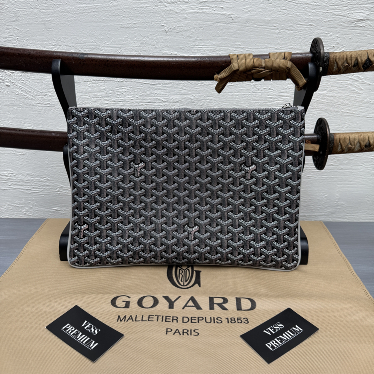 Goyard Senat GM Macbook Bag - Gray