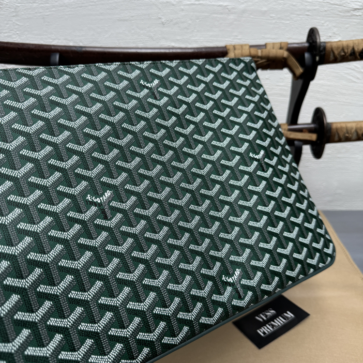 Goyard Senat GM Macbook Bag - Green
