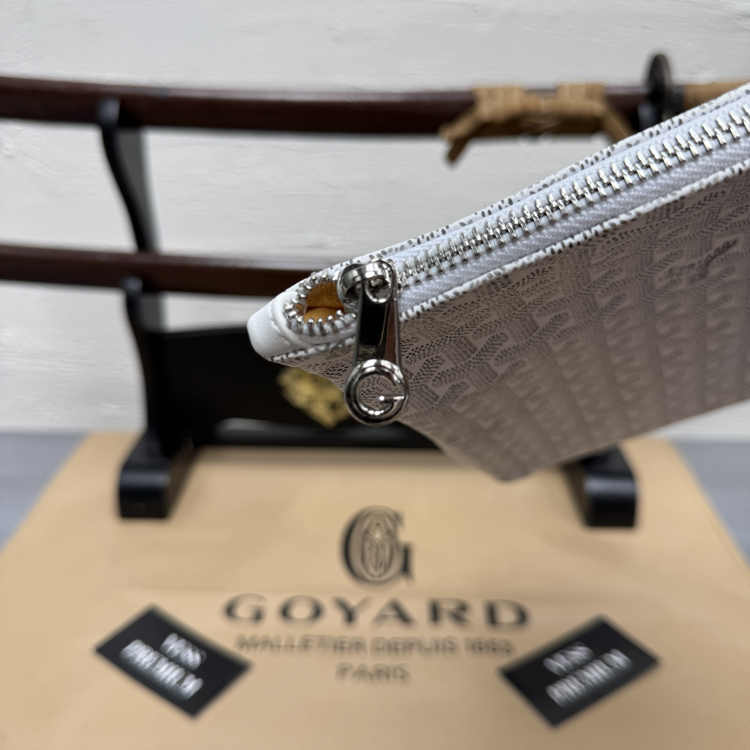 Goyard Senat GM Macbook Bag - White