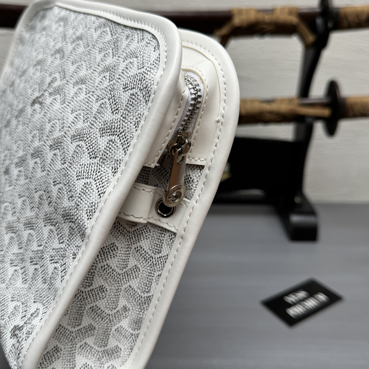 Goyard Jouvence MM Bag - White
