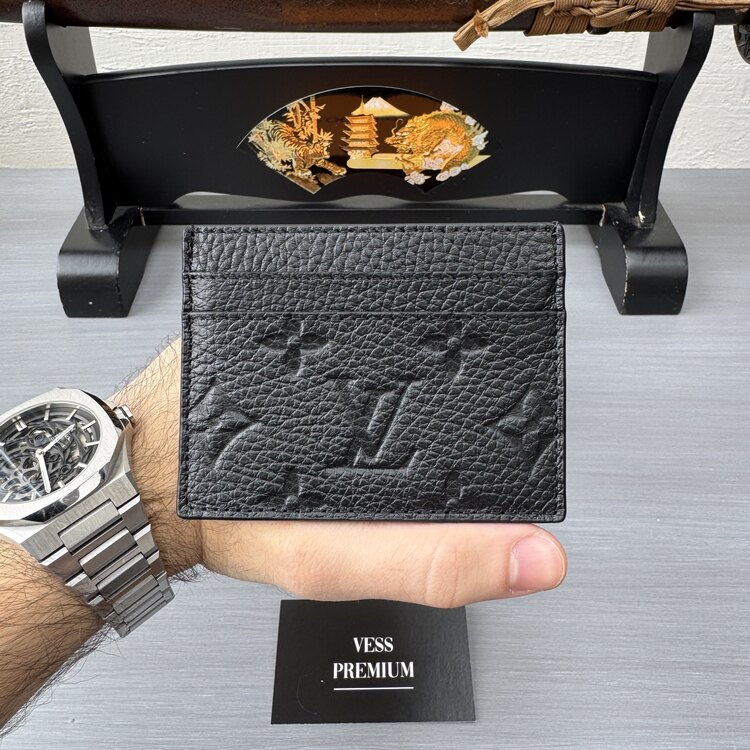 Louis Vuitton Cardholder - Black