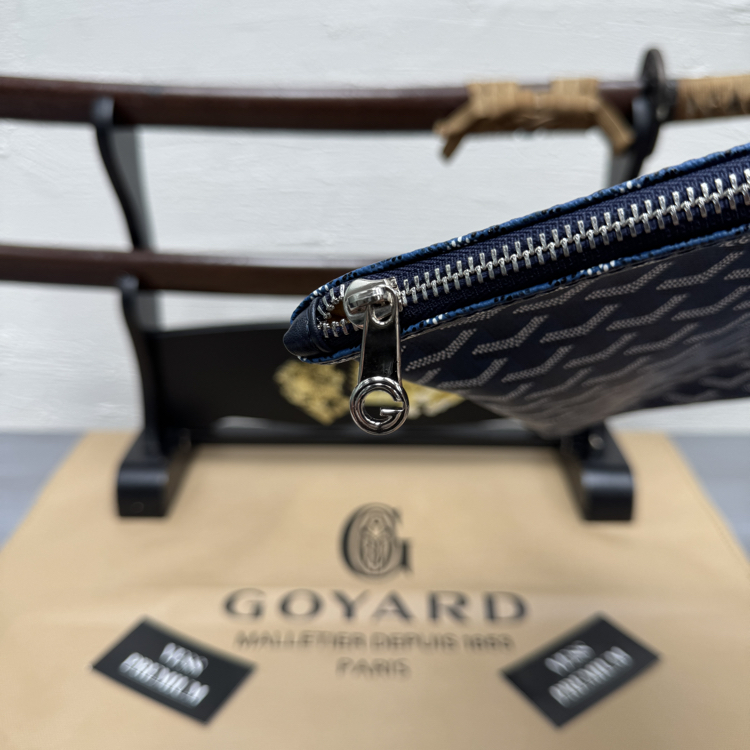 Goyard Senat GM Macbook Bag - Navy Blue