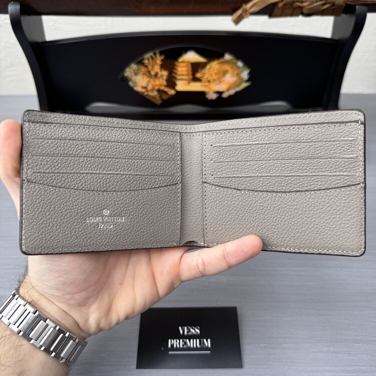 Louis Vuitton Wallet - Beige