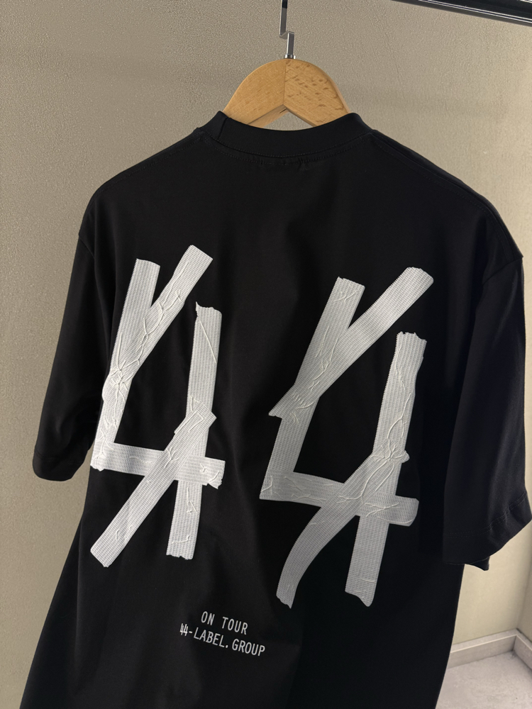44 L.G Premium Tişört