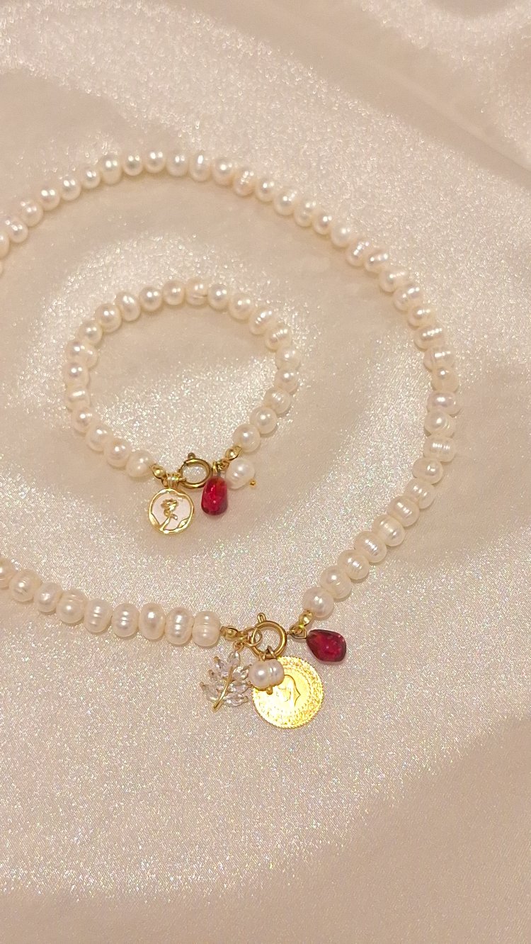 Çoklu Charmlı Set