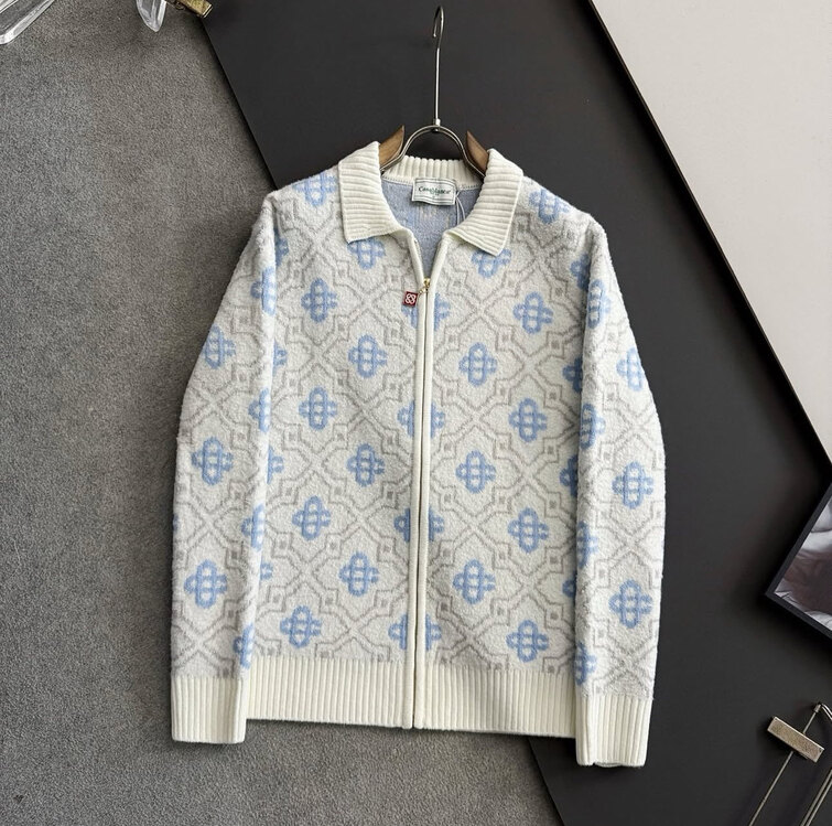 Yün dokulu fermuarlı hırka 