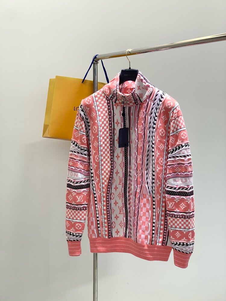 Louis Vuitton dekoratif logo örme kazak