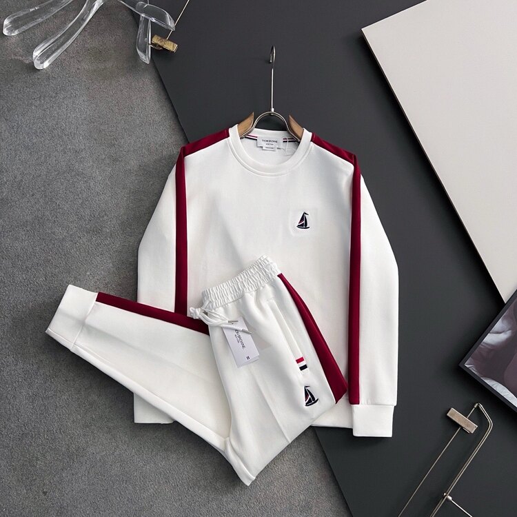 THOM BROWNE TAKIM