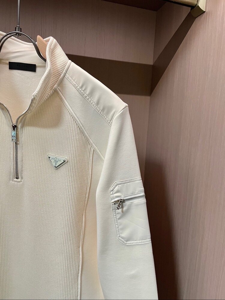 Yarım fermuarlı metal logo detaylı sweat-shirt 